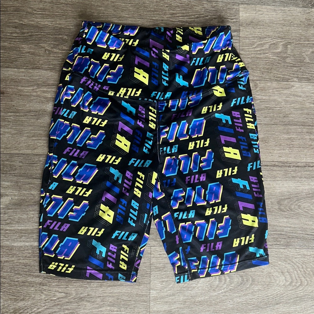 Fila Women's Colorful Geometric short leggings Size S